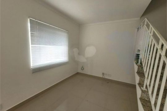 Casa de Condomínio à venda com 3 quartos, 137m² em Parque Peruche, São Paulo
