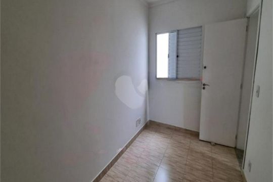 Casa de Condomínio à venda com 3 quartos, 137m² em Parque Peruche, São Paulo