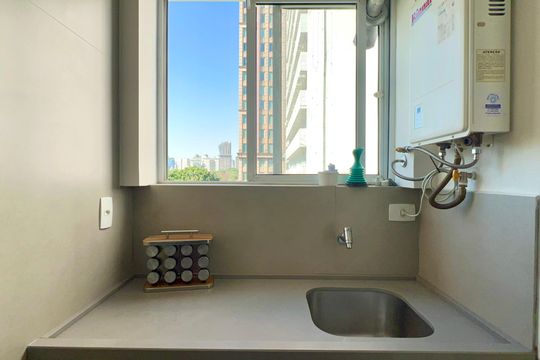 Área de Serviço de apartamento para alugar com 2 quartos, 103m² em Pinheiros, São Paulo