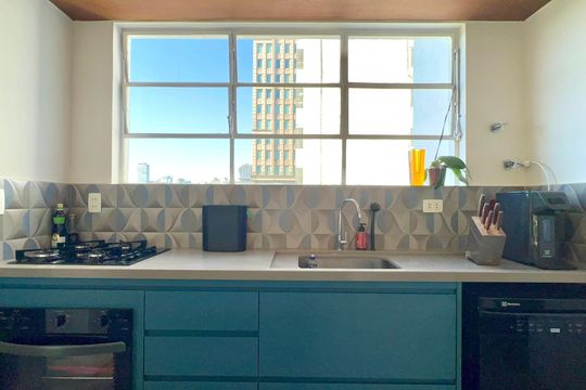 Cozinha de apartamento para alugar com 2 quartos, 103m² em Pinheiros, São Paulo