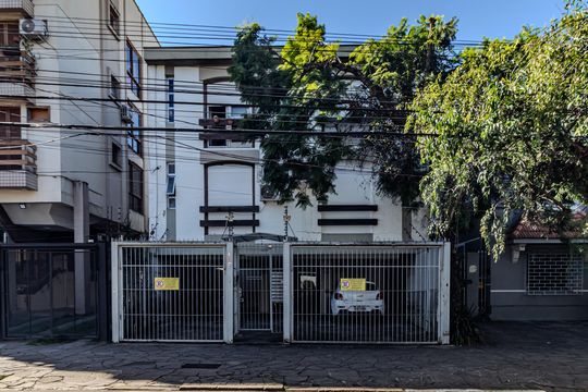 Fachada de apartamento para alugar com 1 quarto, 40m² em Rio Branco, Porto Alegre