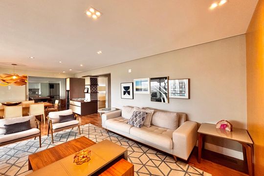 Sala de apartamento para alugar com 4 quartos, 258m² em Alphaville Empresarial, Barueri