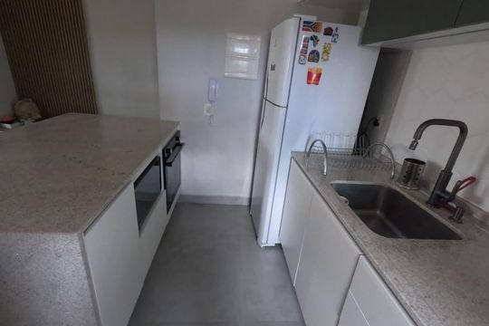 Cozinha de apartamento para alugar com 2 quartos, 74m² em Torres de São José, Jundiaí