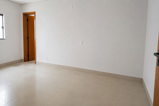 Quarto de casa à venda com 3 quartos, 360m² em Jardim Ipe, Goiânia