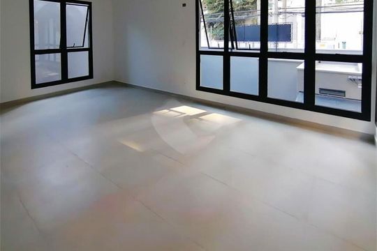 Casa de Condomínio à venda com 3 quartos, 196m² em Paraíso, São Paulo