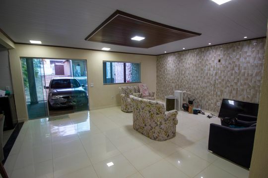 Casa para alugar com 3 quartos, 200m² em Setor Habitacional Vicente Pires, Brasília
