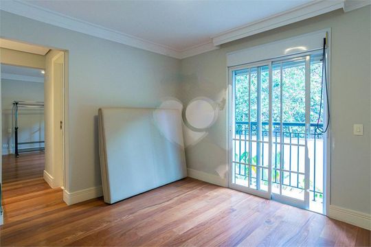 Casa de Condomínio à venda com 4 quartos, 349m² em Cidade Jardim, São Paulo