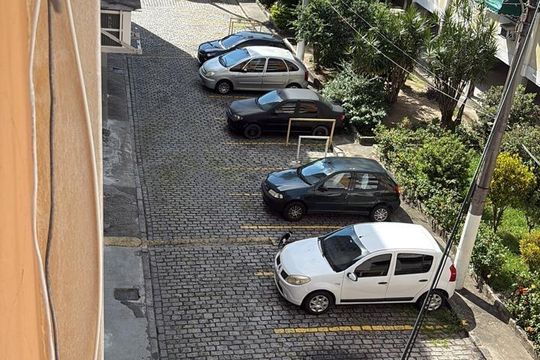Vista de apartamento à venda com 2 quartos, 60m² em Cubango, Niterói