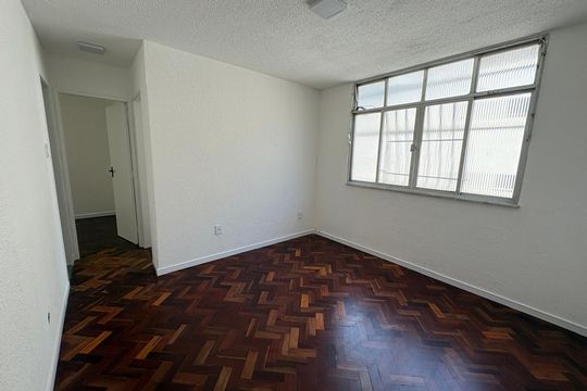 Apartamento à venda com 2 quartos, 60m² em Cubango, Niterói