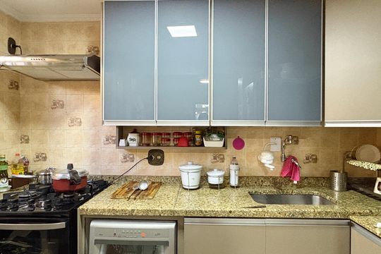 Cozinha de casa à venda com 3 quartos, 113m² em Vila Bancaria Munhoz, São Paulo