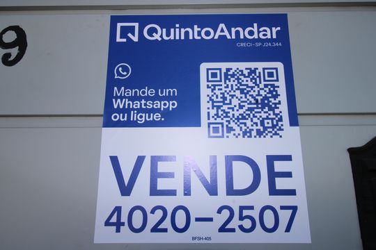 Fachada de casa à venda com 3 quartos, 125m² em Jardim Campos, São Paulo