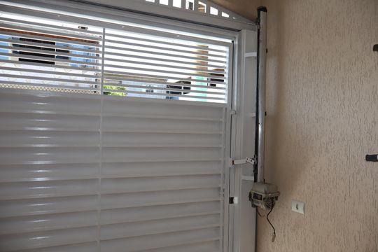 Garagem de casa à venda com 3 quartos, 257m² em Parque Savoi City, São Paulo