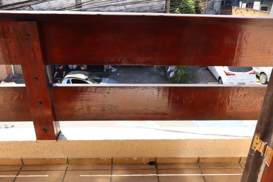 Varanda da suíte 2 de casa à venda com 3 quartos, 257m² em Parque Savoi City, São Paulo