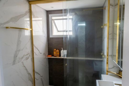 Banheiro de apartamento à venda com 3 quartos, 70m² em Barcelona, São Caetano do Sul