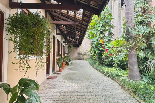 Casa de Condomínio à venda com 2 quartos, 135m² em Vila Alexandria, São Paulo
