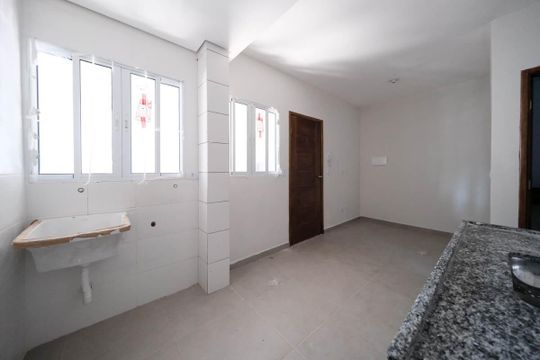 Sala/Cozinha de apartamento para alugar com 2 quartos, 36m² em Vila Nhocuné, São Paulo