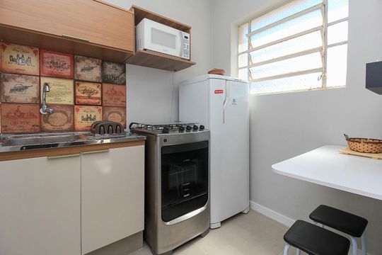 Cozinha de kitnet/studio à venda com 1 quarto, 30m² em Praia de Belas, Porto Alegre