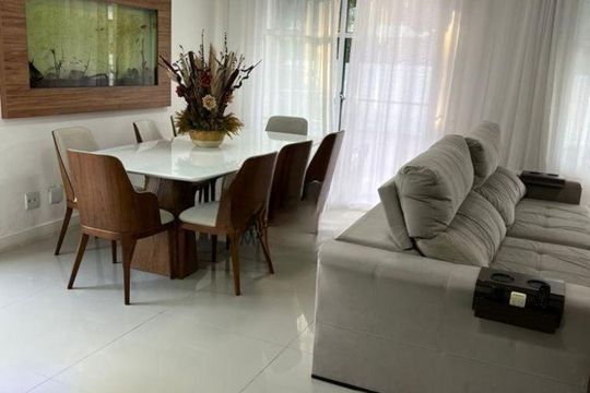 Casa à venda com 4 quartos, 260m² em Recreio dos Bandeirantes, Rio de Janeiro