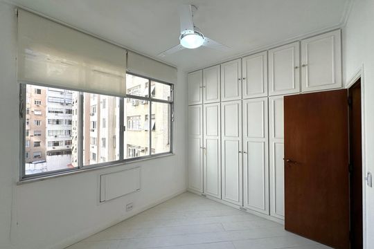 Apartamento à venda com 4 quartos, 190m² em Copacabana, Rio de Janeiro