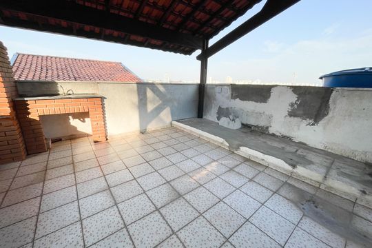 Churrasqueira de casa à venda com 3 quartos, 240m² em Jardim Santo Elias, São Paulo