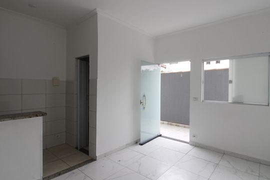 Apartamento para alugar com 1 quarto, 35m² em Jardim Olinda , Cabo Frio