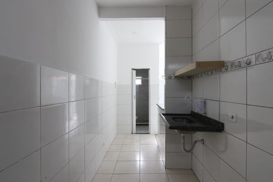 Cozinha de apartamento para alugar com 1 quarto, 35m² em Jardim Olinda , Cabo Frio