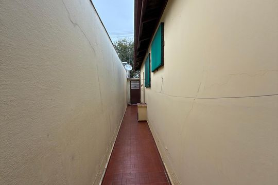 Corredor de casa à venda com 3 quartos, 238m² em Jardim Copacabana, São Bernardo do Campo
