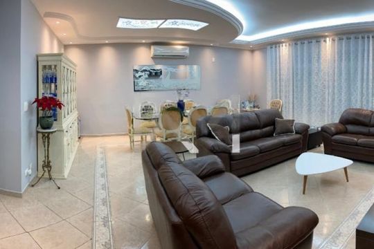 Casa à venda com 3 quartos, 308m² em Vila Milton, Guarulhos