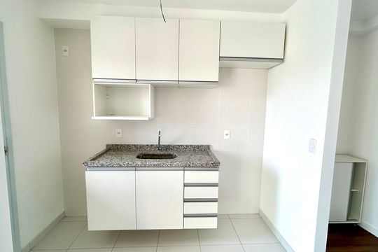 Cozinha de apartamento para alugar com 2 quartos, 47m² em Vila Galvão, Guarulhos