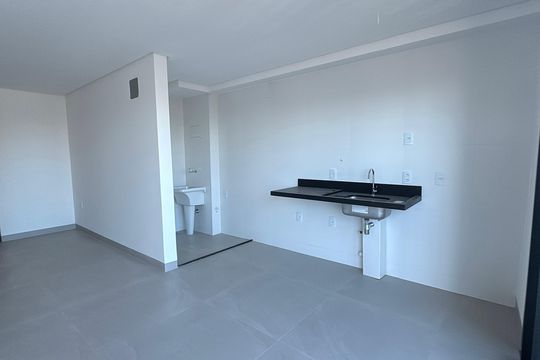 Apartamento à venda com 2 quartos, 66m² em Setor Bueno, Goiânia