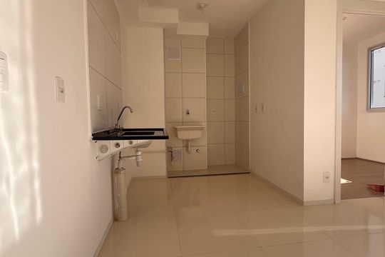 Cozinha de apartamento para alugar com 2 quartos, 35m² em Vila Barreto, São Paulo