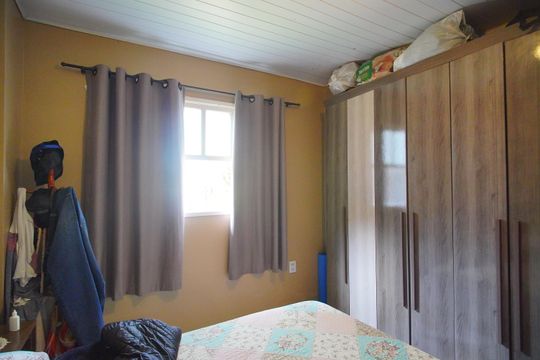 Quarto 1 de casa à venda com 2 quartos, 240m² em Santo Afonso, Novo Hamburgo