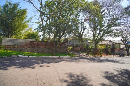 Fachada de casa à venda com 2 quartos, 240m² em Santo Afonso, Novo Hamburgo