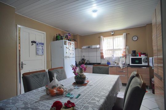 Sala/Cozinha de casa à venda com 2 quartos, 240m² em Santo Afonso, Novo Hamburgo
