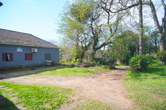 Quintal de casa à venda com 2 quartos, 240m² em Santo Afonso, Novo Hamburgo
