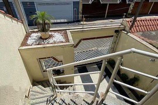 Casa à venda com 3 quartos, 125m² em Parque Renato Maia, Guarulhos
