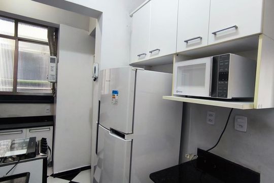 Cozinha de apartamento à venda com 2 quartos, 60m² em Maracanã, Rio de Janeiro
