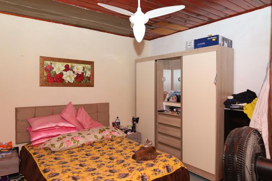 Quarto 2 de casa à venda com 2 quartos, 185m² em Jardim Lajeado, São Paulo