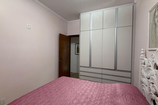 Quarto de apartamento para alugar com 3 quartos, 143m² em Centro, Guarujá