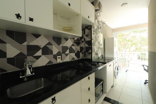 Cozinha de apartamento à venda com 2 quartos, 47m² em Cidade Mãe do Céu, São Paulo