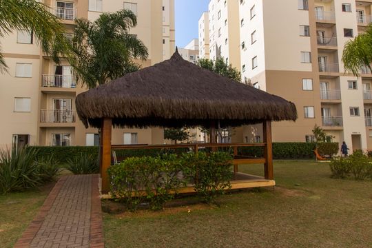 Área comum de apartamento para alugar com 3 quartos, 79m² em Jardim Tupanci, Barueri