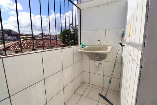Área de Serviço de apartamento para alugar com 2 quartos, 80m² em Itapuã, Salvador