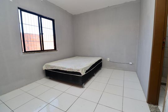 Quarto 2 de apartamento para alugar com 2 quartos, 80m² em Itapuã, Salvador