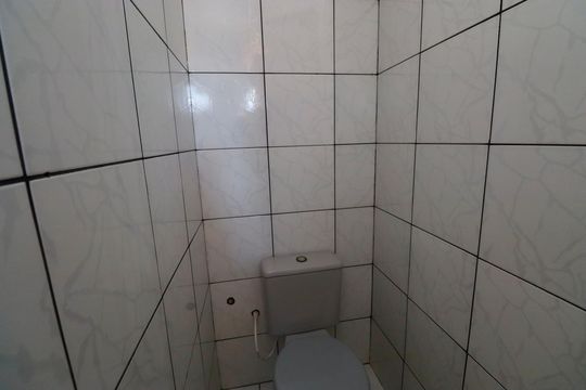 Banheiro de apartamento para alugar com 2 quartos, 80m² em Itapuã, Salvador