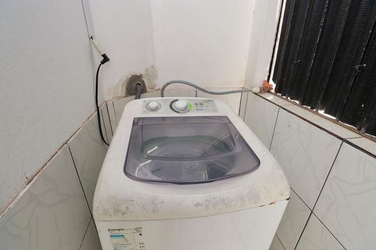 Área de Serviço de apartamento para alugar com 2 quartos, 80m² em Itapuã, Salvador