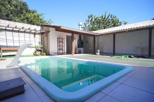 piscina de casa para alugar com 3 quartos, 140m² em Feitoria, São Leopoldo