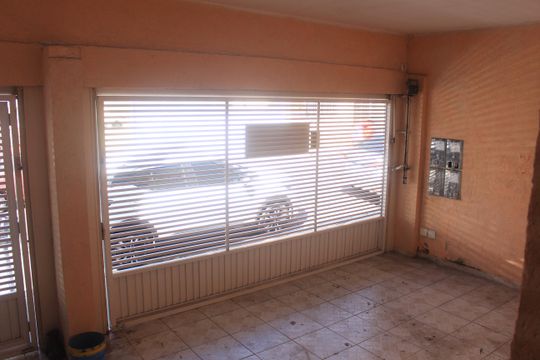 Garagem de casa para alugar com 2 quartos, 124m² em Nova Gerti, São Caetano do Sul