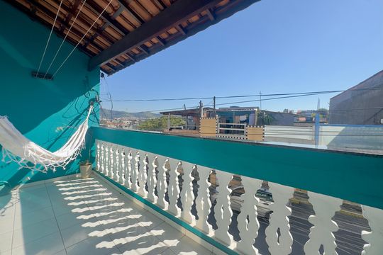 Sacada de casa para alugar com 3 quartos, 132m² em Morros, Guarulhos