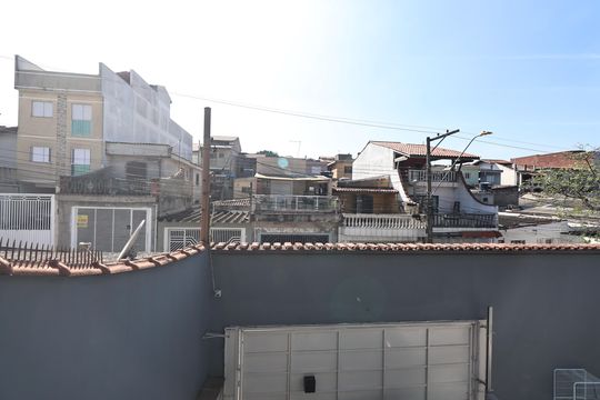 Vista da sacada  de casa à venda com 3 quartos, 225m² em Jardim Santo Alberto, Santo André