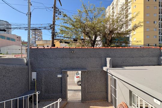 Vista da sala  de casa para alugar com 2 quartos, 85m² em Jardim Jamaica, Santo André